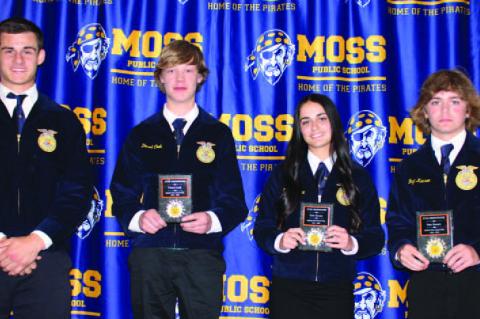 Moss FFA Holds Annual Banquet and Awards